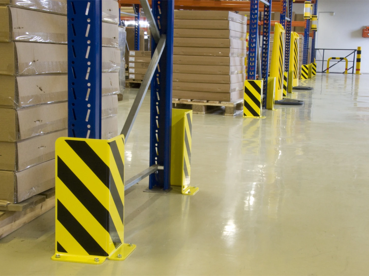 Regal-Anfahrschutz Aus Stahl L-Profil – Bild 2